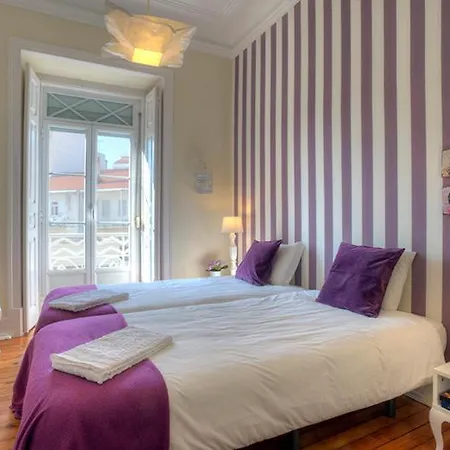 Angola 1 - 6 Bedrooms Apartment