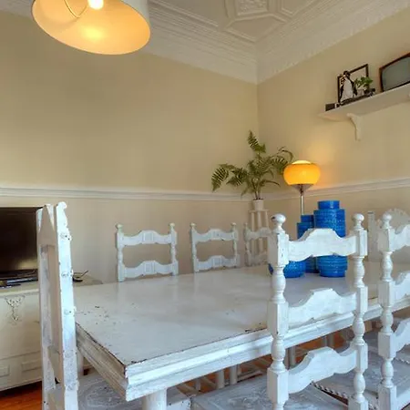 Angola 1 - 6 Bedrooms *