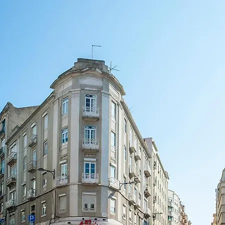 Angola 1 - 6 Bedrooms Apartamento